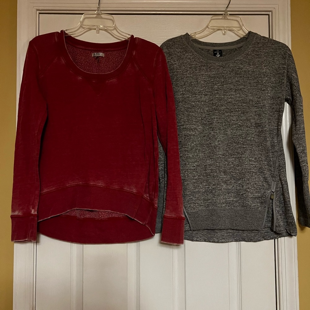 Lot of 2 Shirts Buffalo and active Life